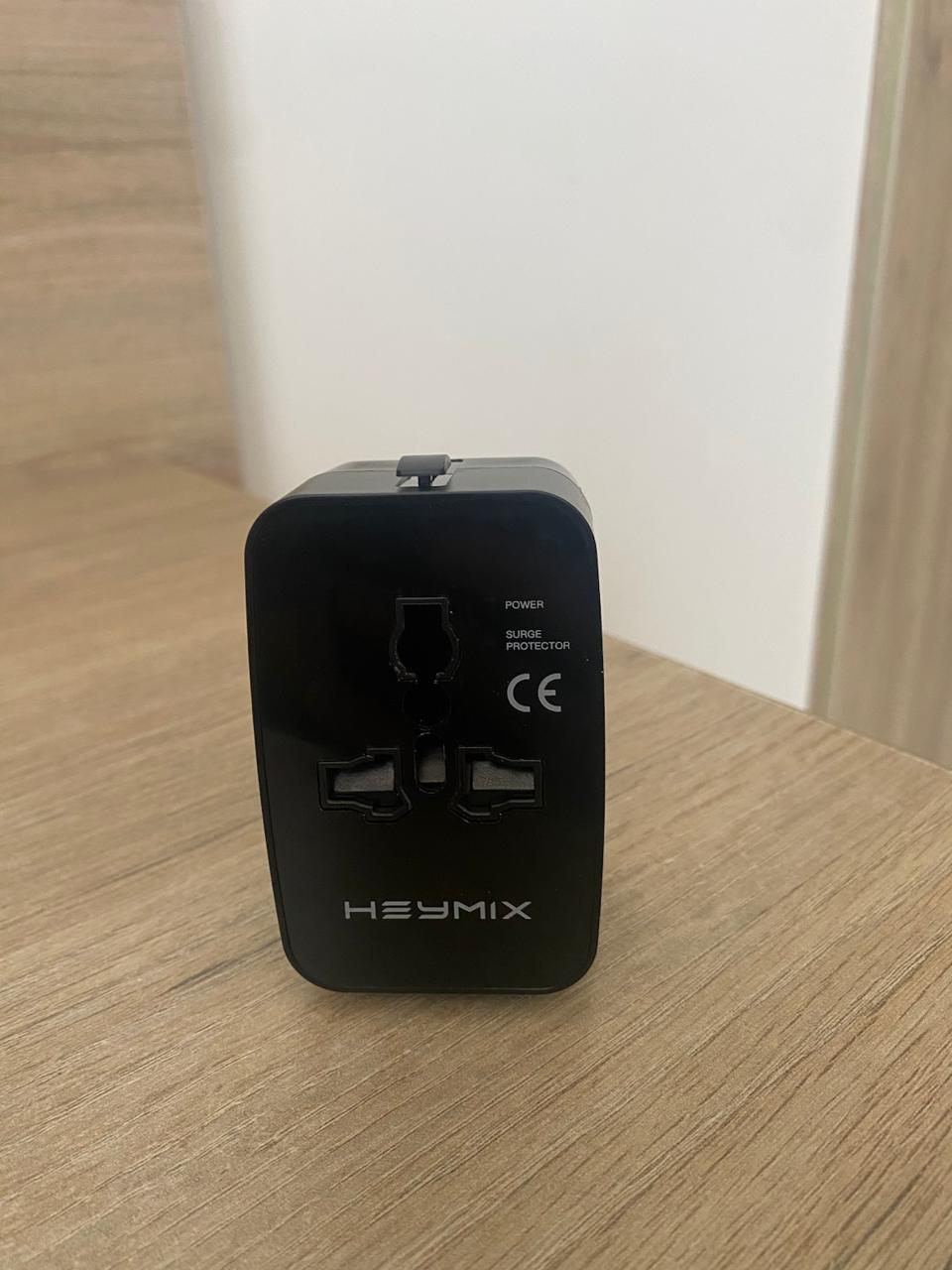 ⚡ Adaptador Conector Enchufe Universal Para Viajes + 1 USB + 1 Tipo C