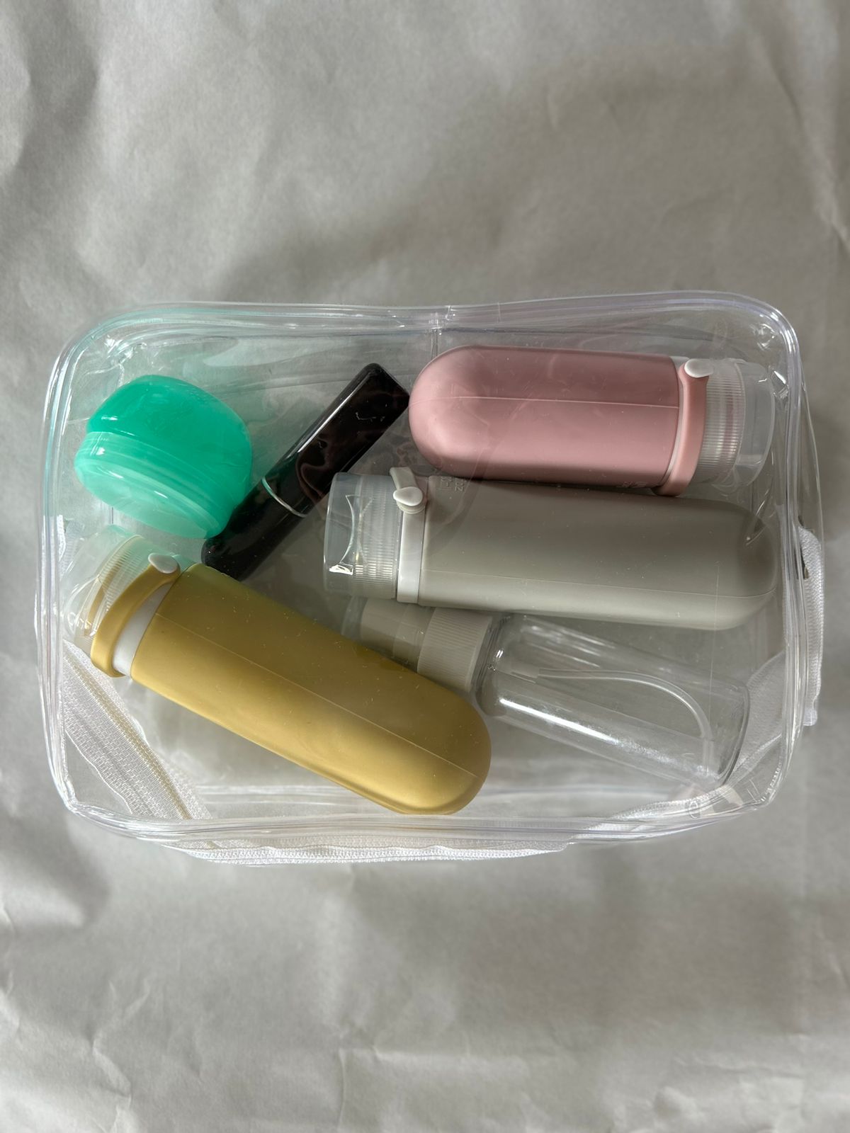 Kit de Envases de silicona para viajes recargables + Perfumero
